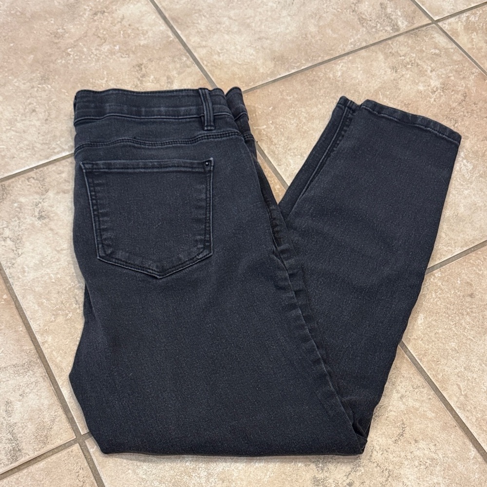 Classic Black Skinny Jeans for Women